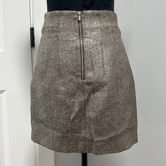 H&M || Silver Shimmer and brown mini skirt size 6 fully lined. - Picture 4 of 6